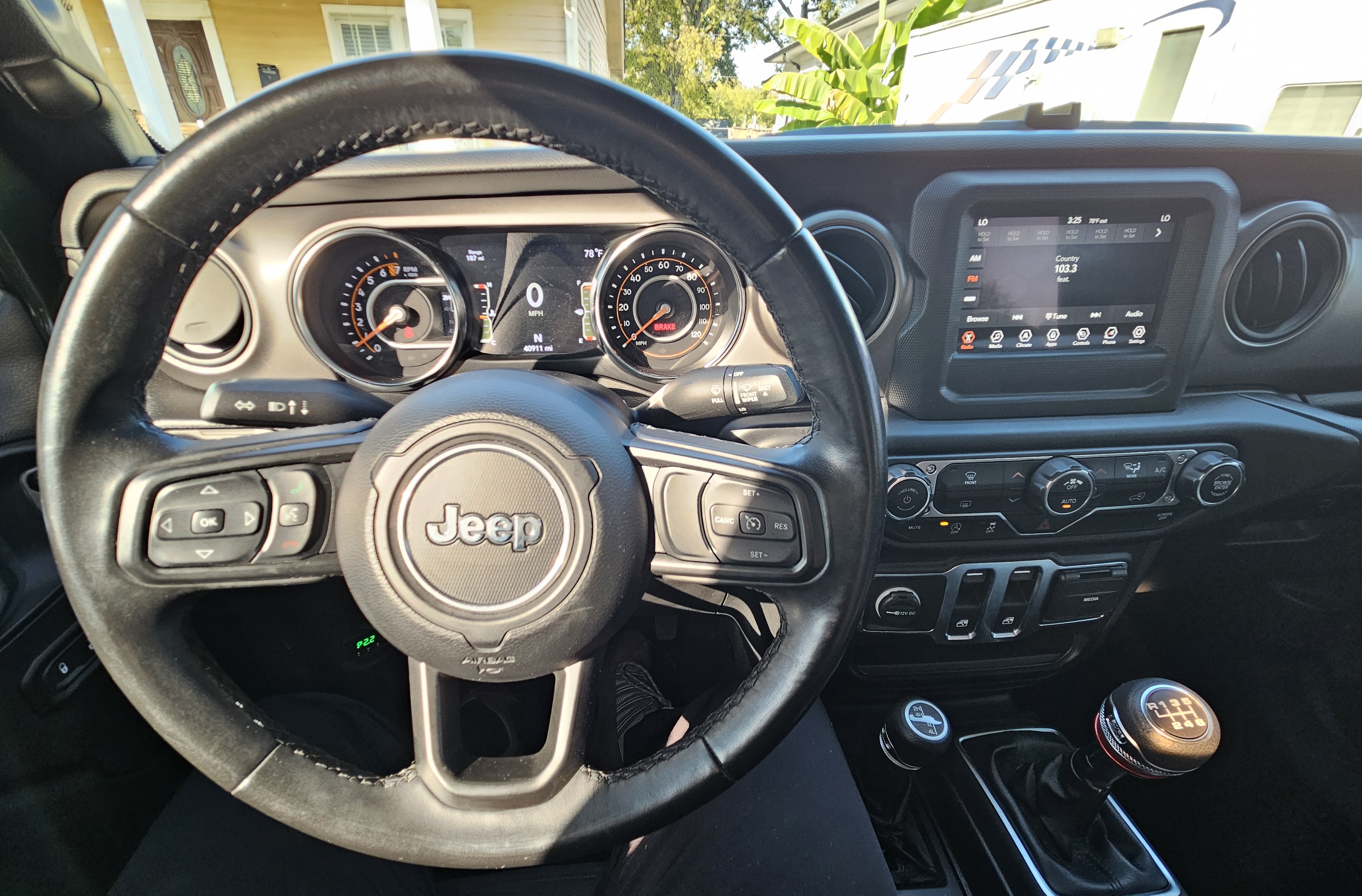 Used 2021 Jeep Wrangler Sport AWD/4WD image 13
