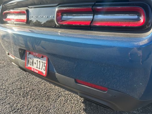 Used 2020 Dodge Challenger SRT Hellcat RWD image 15