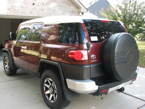 Used 2008 Toyota FJ Cruiser 2WD image 5