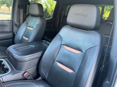 Used 2019 GMC Sierra 1500 AT4 w/ AT4 Premium Package AWD/4WD image 17