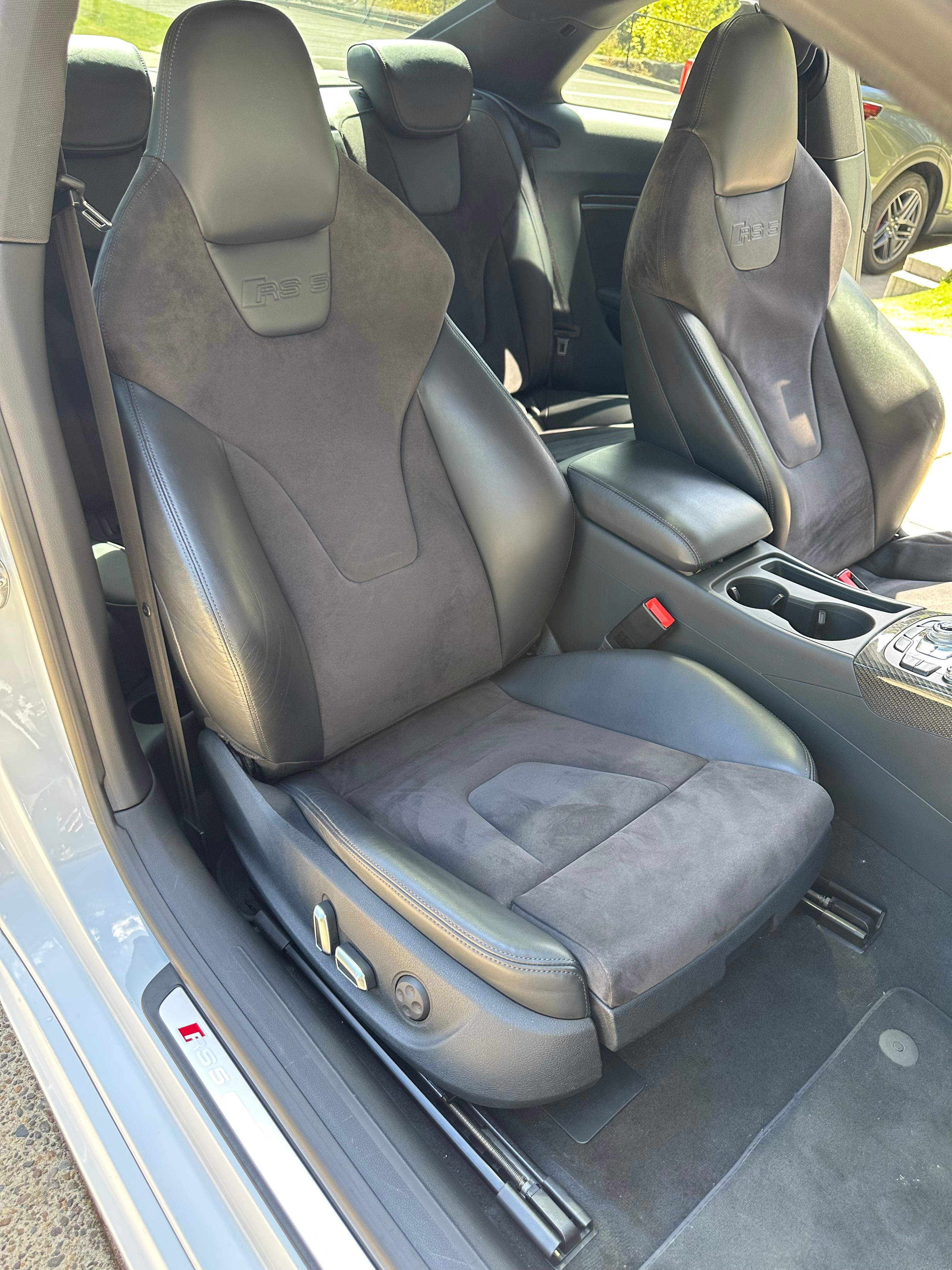 Used 2013 Audi RS 5 Coupe w/ Audi MMI Navigation Plus Pkg AWD/4WD image 21