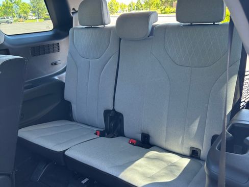 Used 2020 Hyundai Palisade SE AWD/4WD image 18