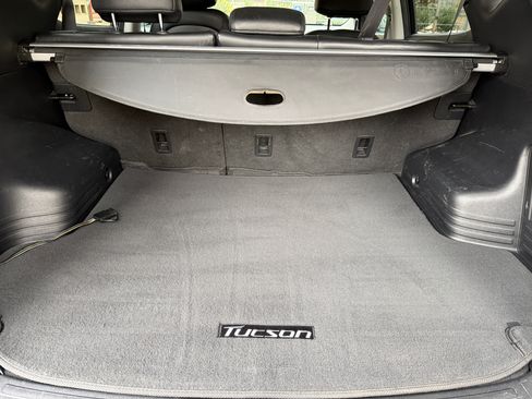 Used 2012 Hyundai Tucson GLS image 13