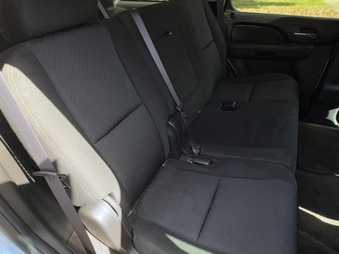 Used 2011 Chevrolet Tahoe LS image 23