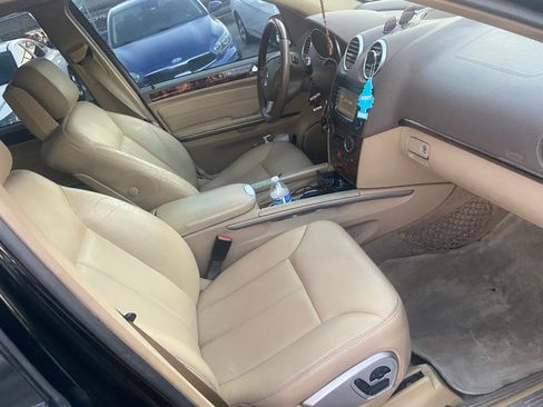 Used 2008 Mercedes-Benz GL 320 CDI 4MATIC image 6