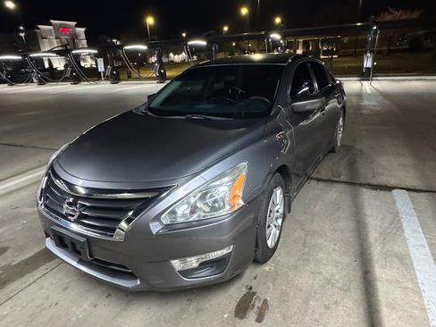 Used 2015 Nissan Altima 2.5 S w/ Power Driver Seat Package image 5