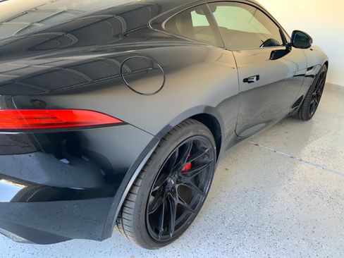 Used 2016 Jaguar F-TYPE Coupe image 12