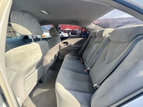 Used 2009 Toyota Camry image 9