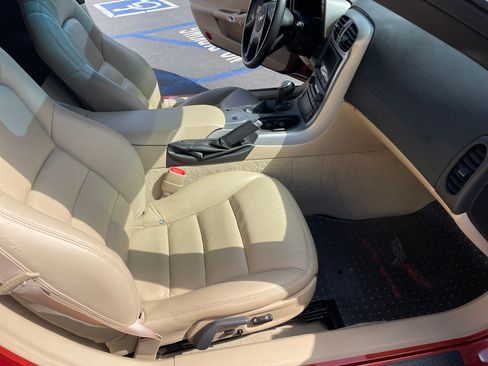 Used 2005 Chevrolet Corvette Coupe w/ Preferred Equipment Group image 11