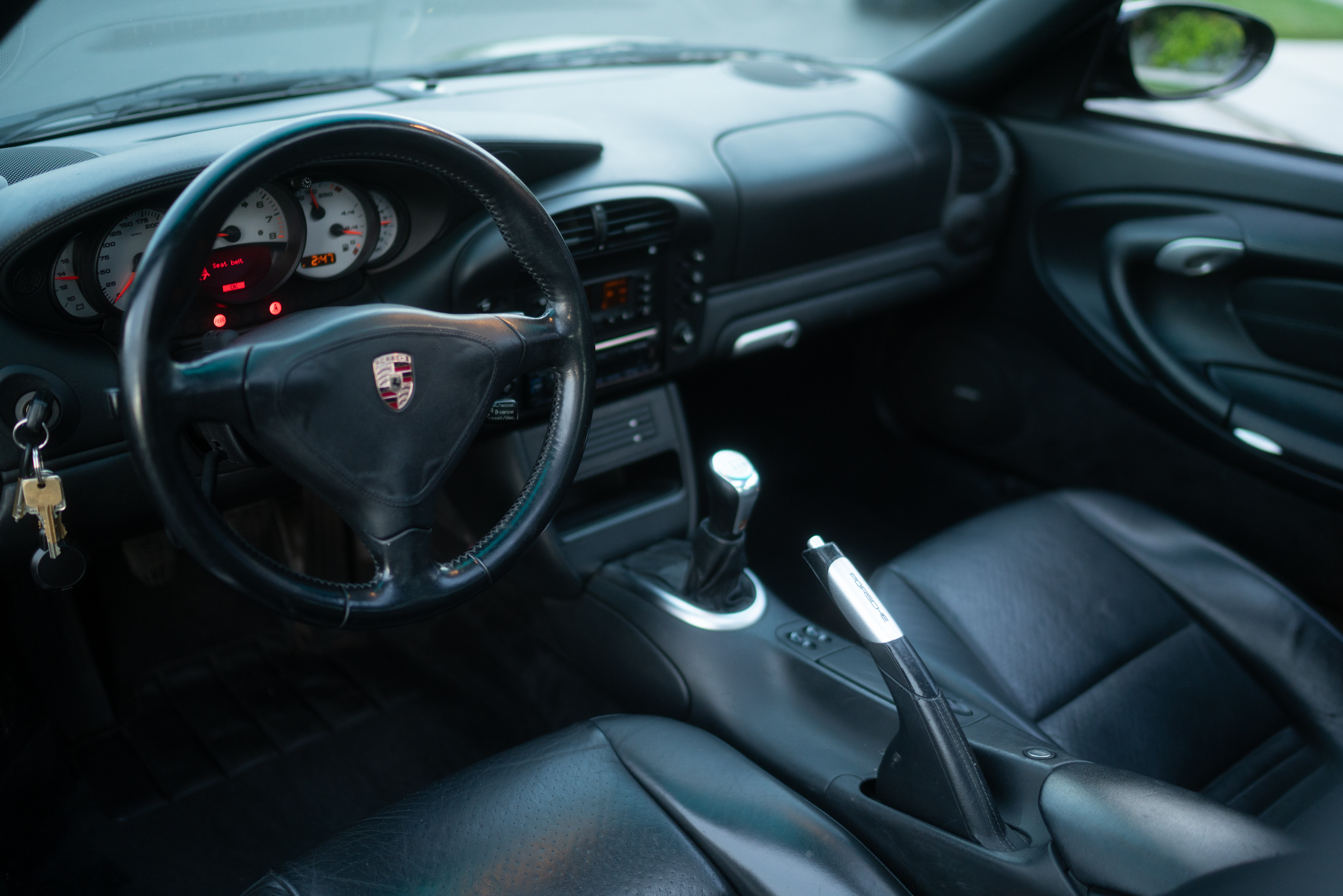 Used 2003 Porsche 911 Carrera 4S AWD/4WD image 12