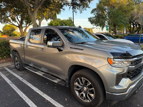 Used 2023 Chevrolet Silverado 1500 LT w/ All Star Edition Plus image 2