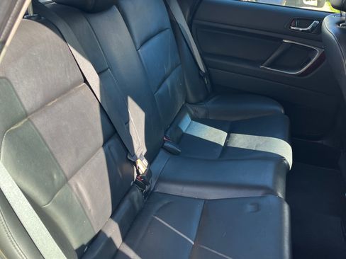 Used 2008 Subaru Outback 2.5i Limited L.L. Bean image 5