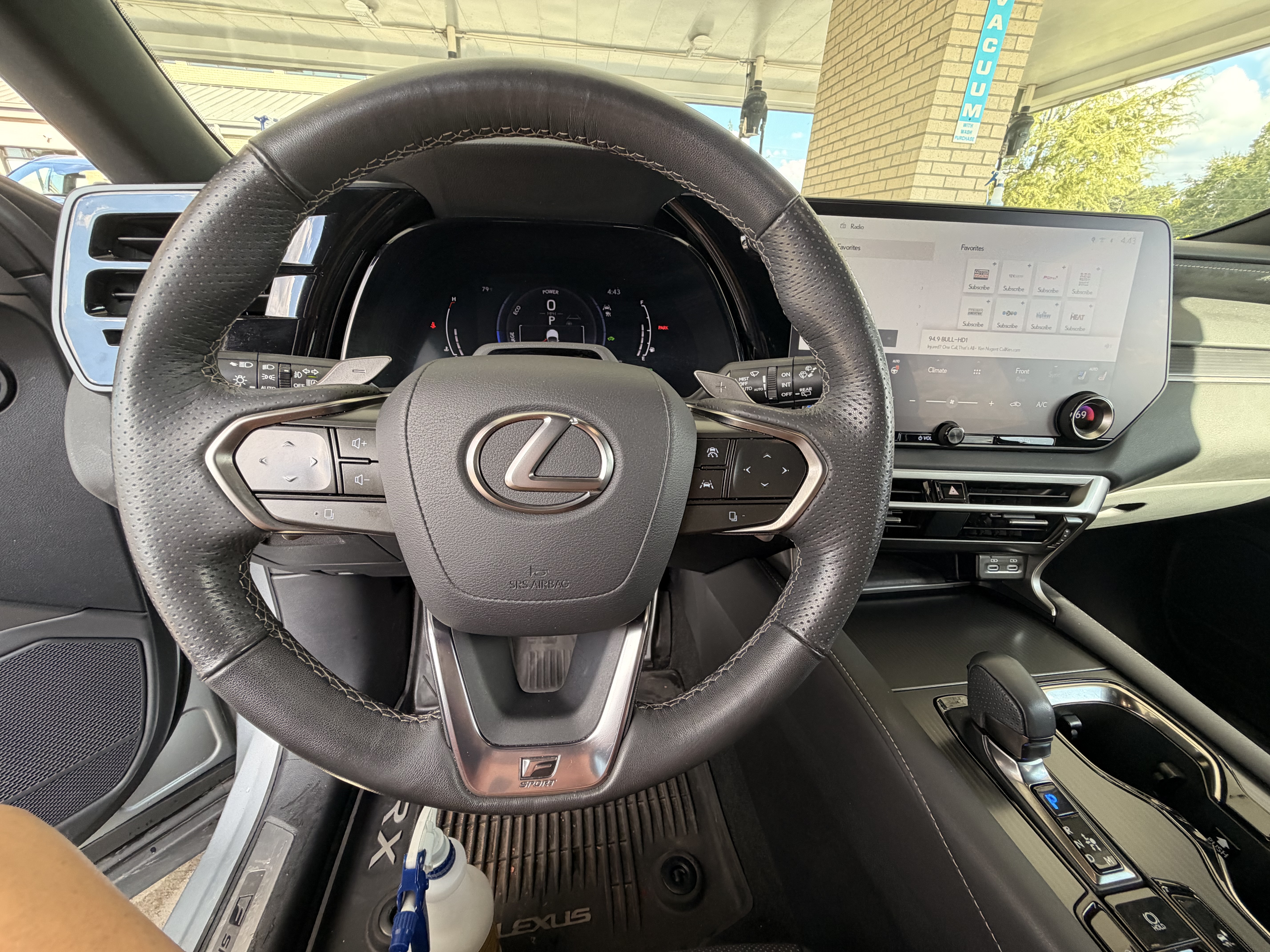 Used 2024 Lexus RX 500h F Sport w/ Convenience Package AWD/4WD image 16
