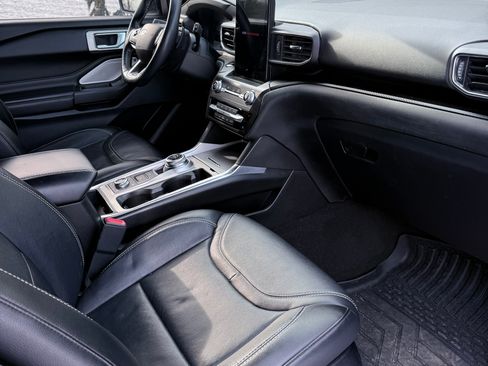 Used 2020 Ford Explorer ST w/ ST Street Pack image 14