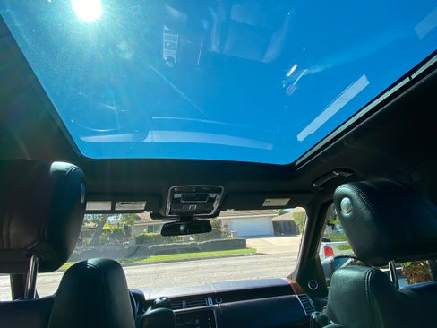 Used 2016 Land Rover Range Rover Supercharged image 10