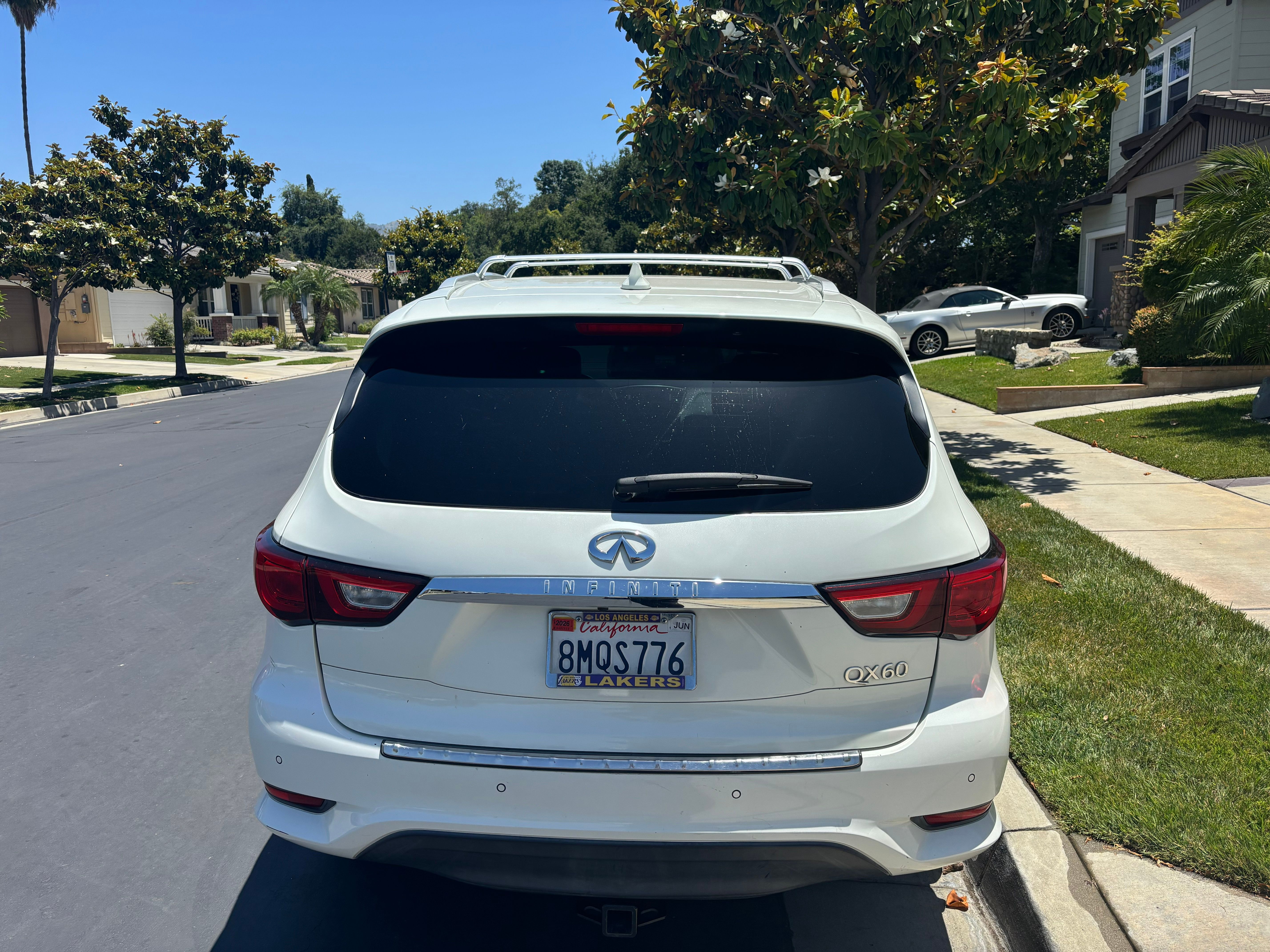 Used 2016 INFINITI QX60 FWD w/ Premium Plus Package image 16