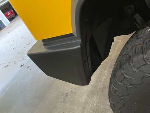 Used 2003 HUMMER H2 w/ Preferred Equipment Group image 20