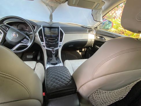 Used 2014 Cadillac SRX Premium FWD image 13