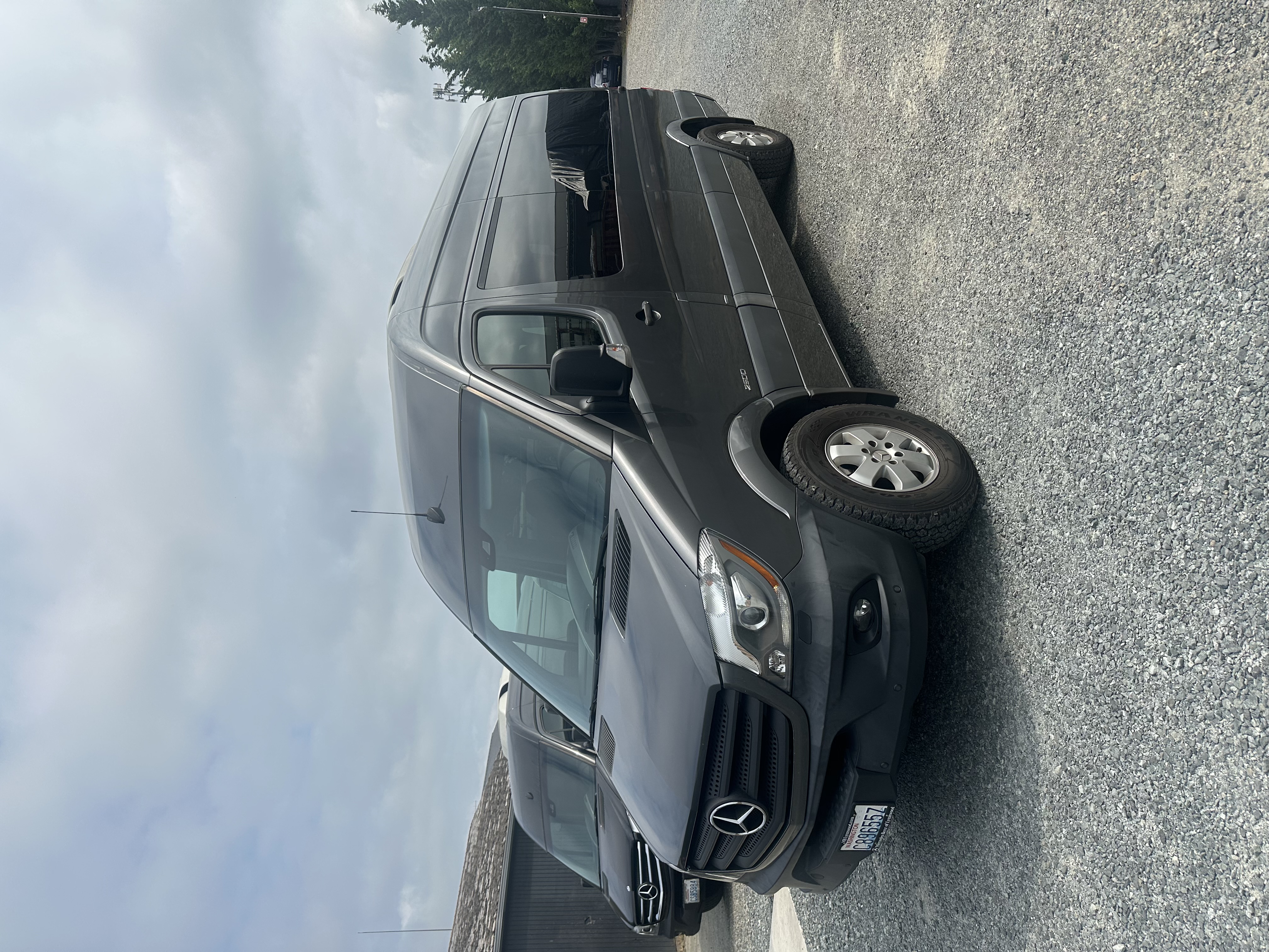 Used 2016 Mercedes-Benz Sprinter 2500 image 5