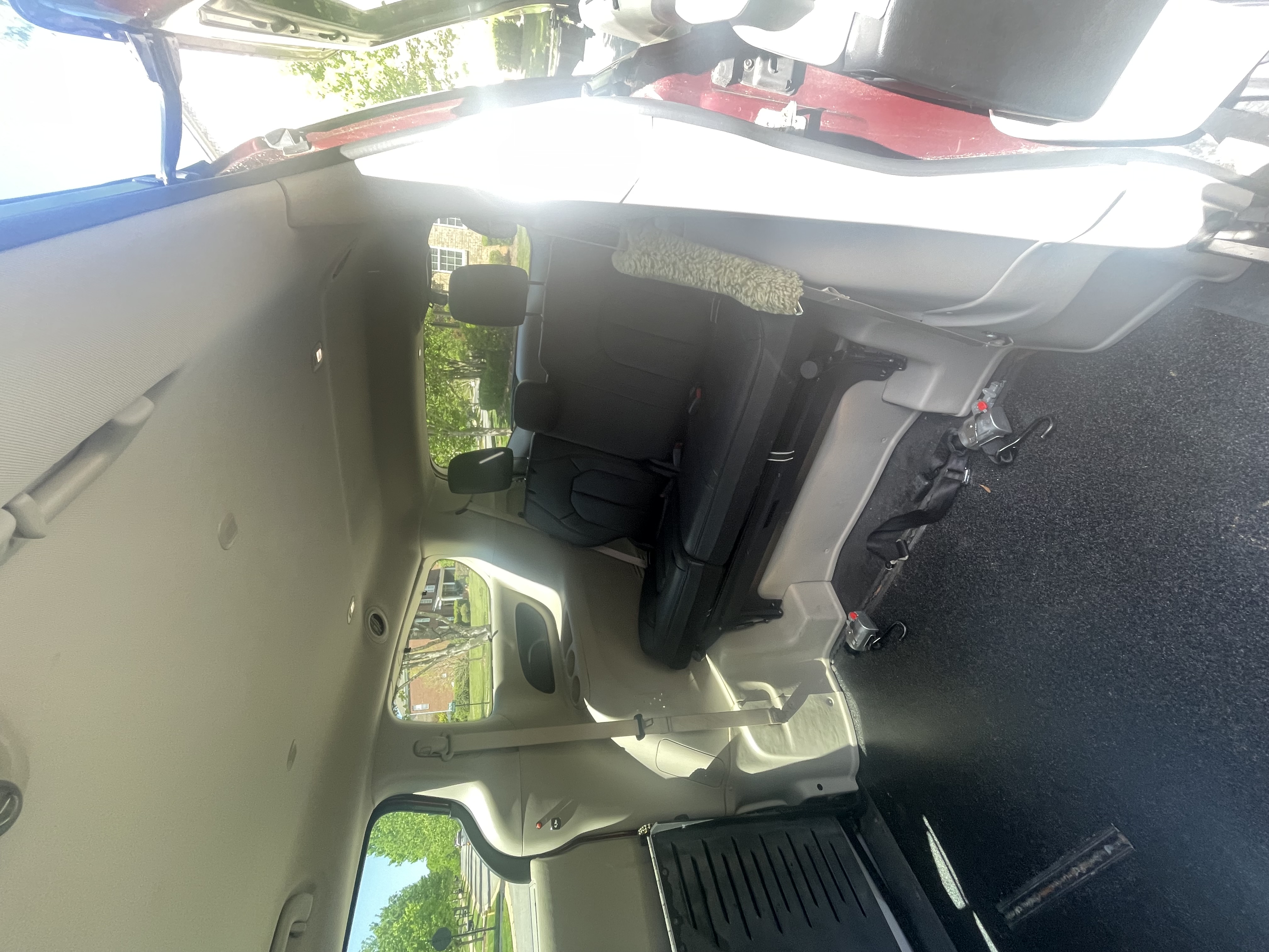 Used 2020 Chrysler Pacifica Touring-L FWD image 10
