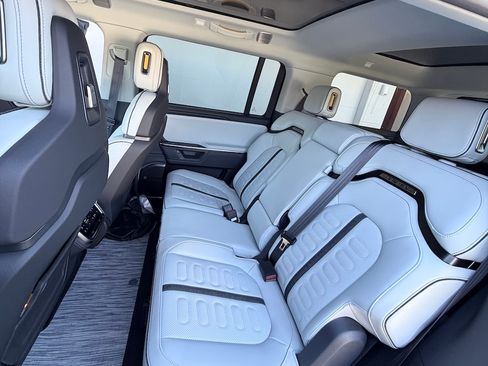 Used 2025 Rivian R1S Adventure image 6