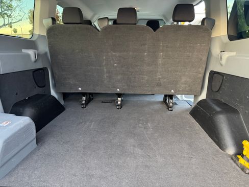 Used 2017 Ford Transit 150 XL image 26