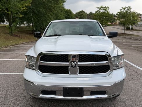 Used 2016 RAM 1500 Classic SLT AWD/4WD image 1