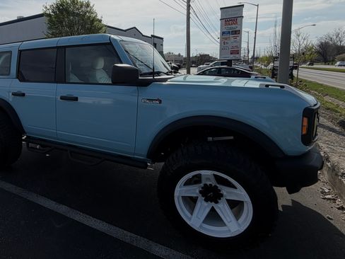 Used 2025 Ford Bronco Big Bend image 6