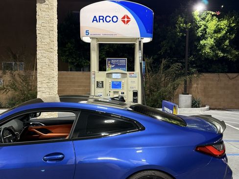 Used 2021 BMW M4 Competition w/ Executive Package image 11