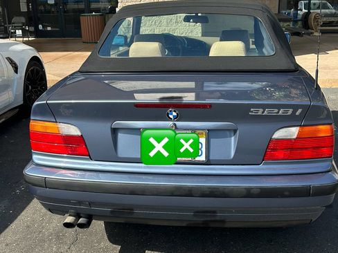 Used 1999 BMW 328i Convertible image 9