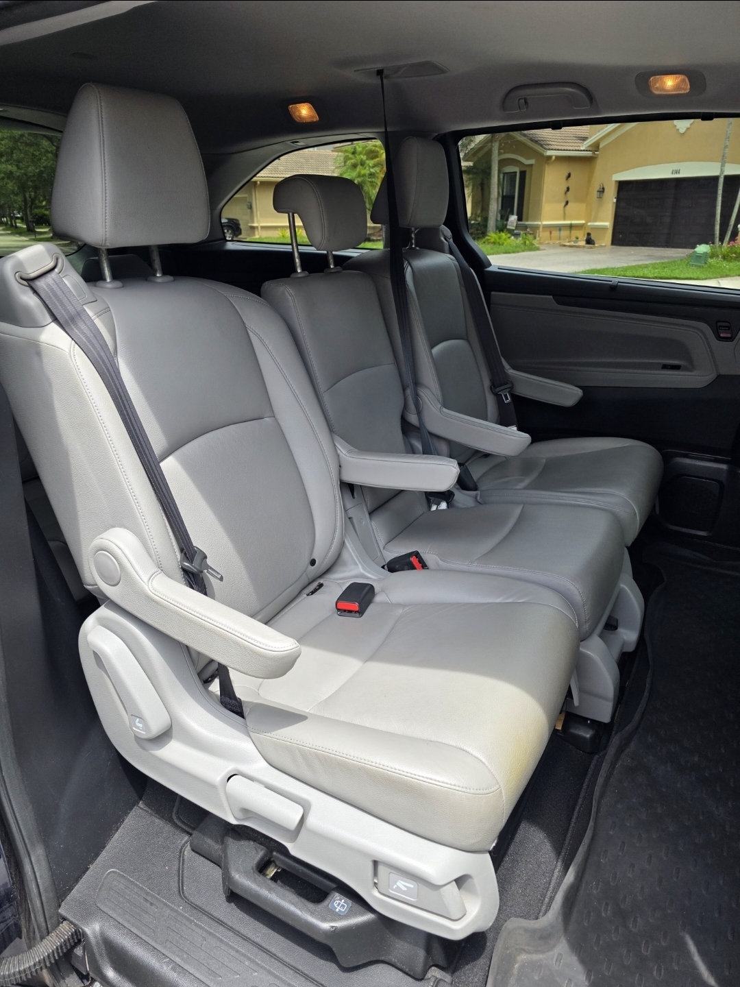 Used 2019 Honda Odyssey EX-L image 12