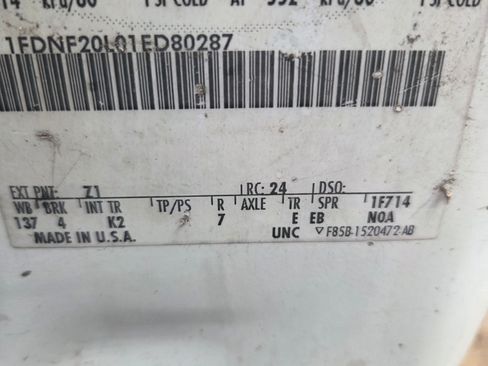 Used 2001 Ford F250 2WD Regular Cab Super Duty image 1