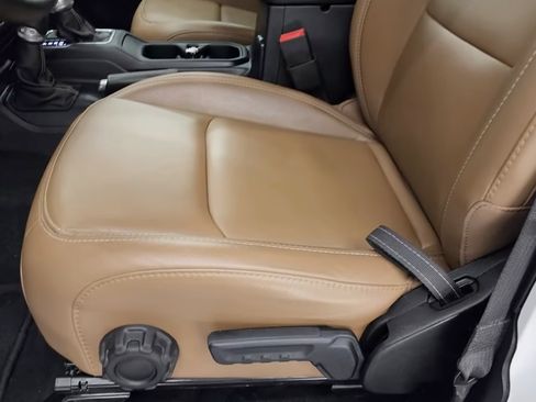 Used 2021 Jeep Wrangler Unlimited Rubicon image 11