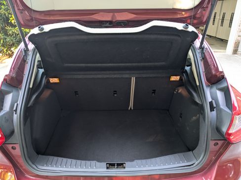 Used 2014 Ford Focus SE FWD image 12