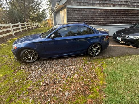 Used 2013 BMW 135is Coupe image 1