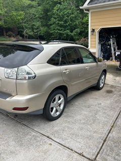 Used 2004 Lexus RX 330 w/ Premium Pkg FWD image 3