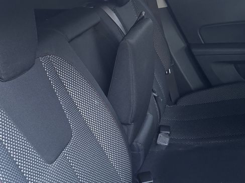 Used 2017 Chevrolet Equinox LT AWD/4WD image 9