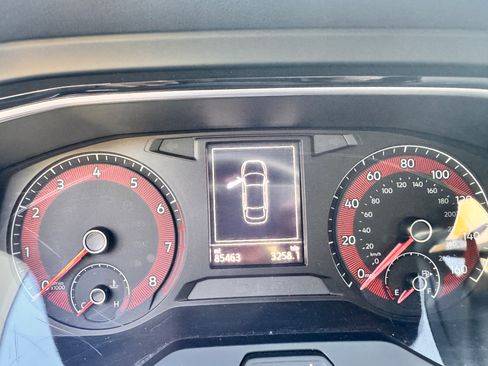 Used 2019 Volkswagen Jetta SE image 5