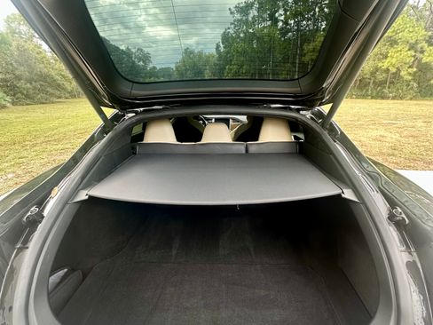 Used 2016 Tesla Model S P90D image 6