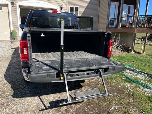 Used 2021 Ford F150 XLT w/ Equipment Group 302A High image 2