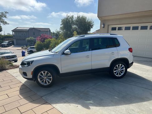 Used 2017 Volkswagen Tiguan Wolfsburg Edition FWD image 4
