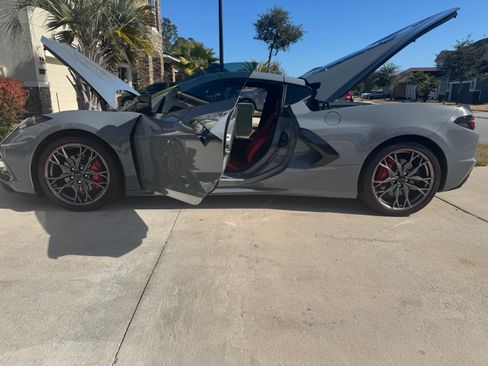 Used 2024 Chevrolet Corvette Stingray Coupe w/ 1LT image 11