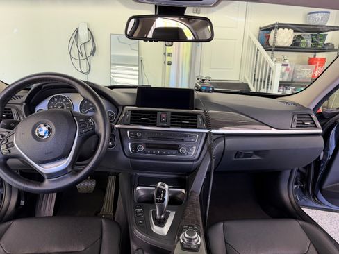 Used 2013 BMW 328i xDrive Sedan AWD/4WD image 6