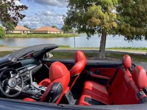 Used 2015 BMW M4 Convertible 2D image 10