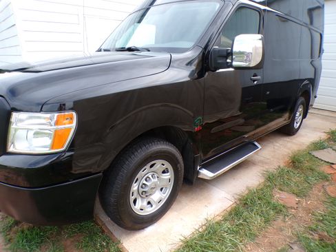 Used 2021 Nissan NV 2500 SV w/ Navigation Package RWD image 6