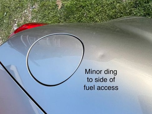 Used 2010 MAZDA MX-5 Miata Grand Touring w/ Premium Pkg RWD image 25