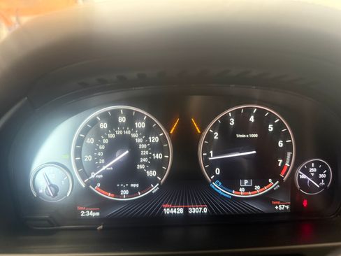 Used 2015 BMW X5 xDrive50i image 14