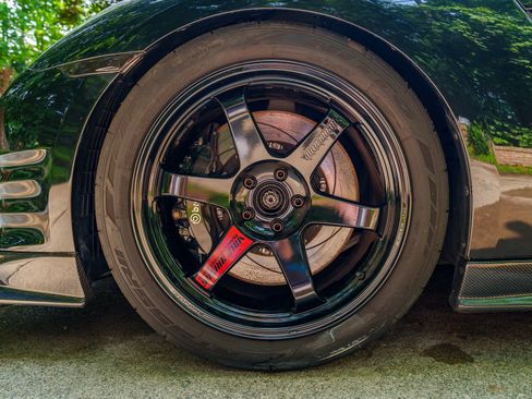 Used 2013 Nissan GT-R Premium image 19