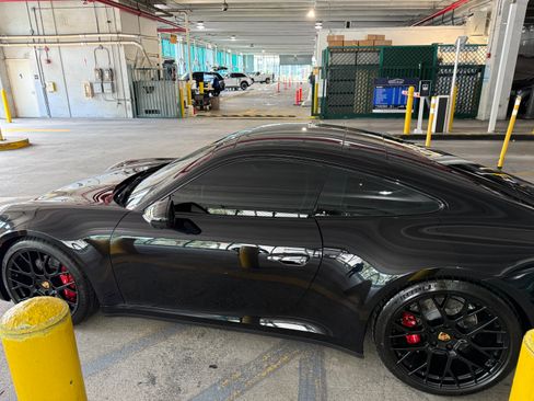 Used 2024 Porsche 911 Carrera S image 2