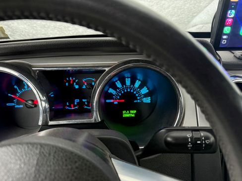 Used 2009 Ford Mustang Premium image 16